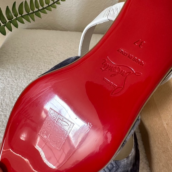 Christian Louboutin Choc Lock Jean Flats - Picture 4 of 10